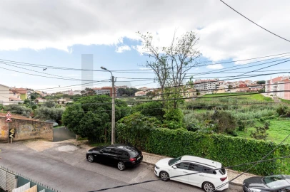 Moradia T2 para Venda em São Domingos de Rana