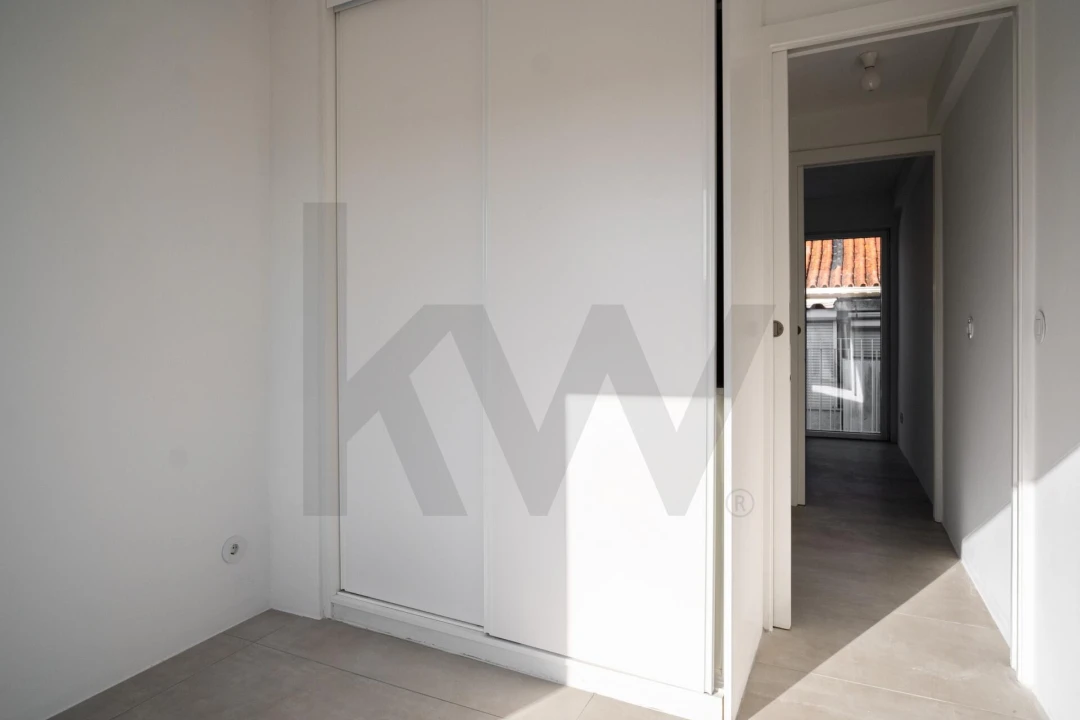 Moradia T2 para Venda em São Domingos de Rana Foto 17