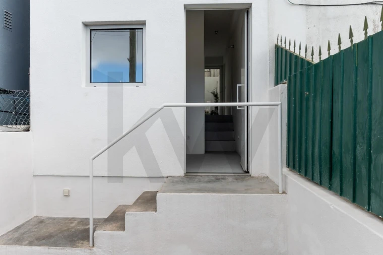 Moradia T2 para Venda em São Domingos de Rana Foto 3