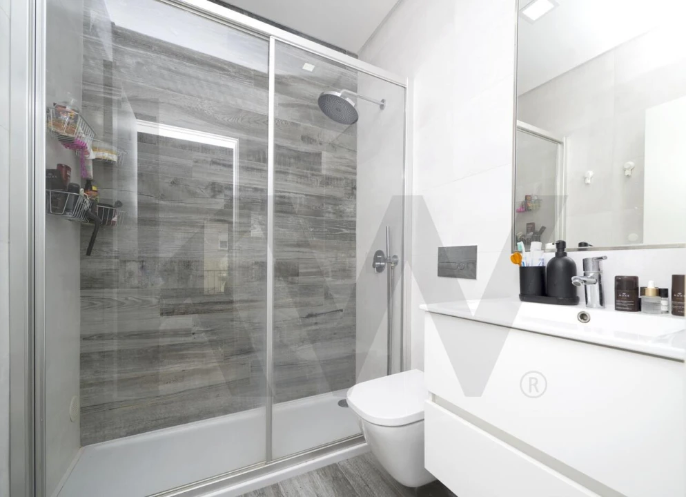 Apartamento T3 para Venda em Almada, Cova da Piedade, Pragal e Cacilhas Foto 25