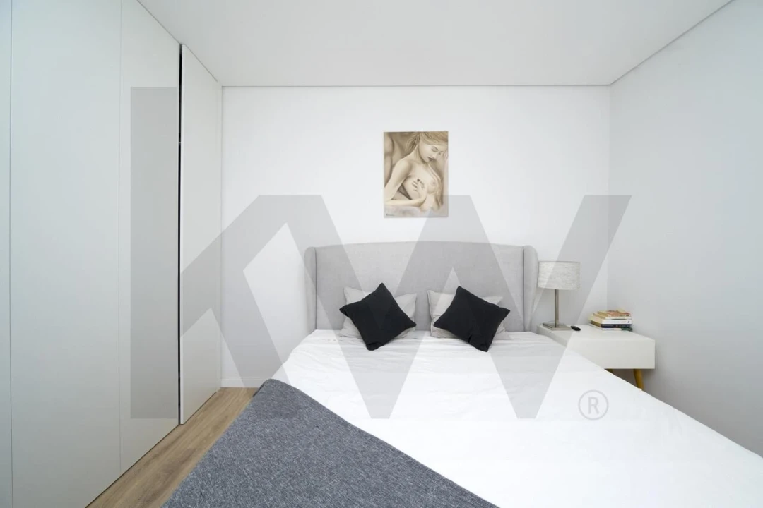 Apartamento T3 para Venda em Almada, Cova da Piedade, Pragal e Cacilhas Foto 13