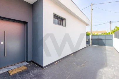 Moradia T3 para Venda em Amora
