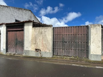 Terreno para Venda em Ribeirinha