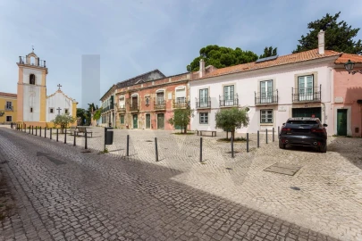 Moradia T4 para Venda em Lumiar