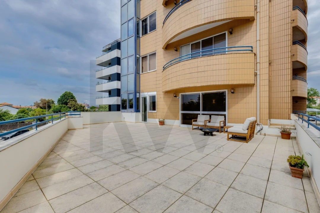 Apartamento T2 para Venda em Santa Marinha e São Pedro da Afurada Foto 2