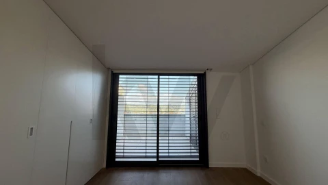 Apartamento T1 para Venda em Anta e Guetim