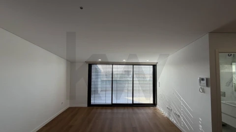 Apartamento T1 para Venda em Anta e Guetim