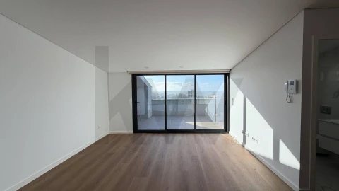 Apartamento T1 para Venda em Anta e Guetim