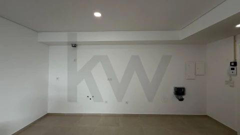 Apartamento T1 para Venda em Anta e Guetim
