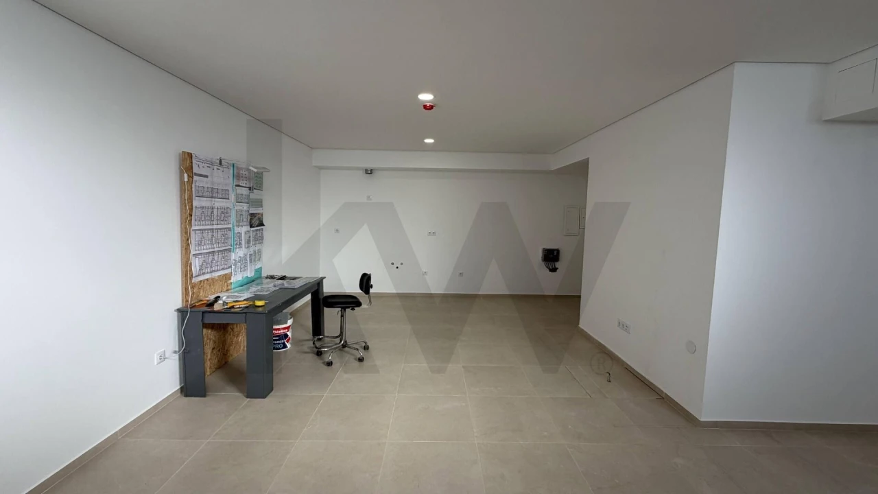 Apartamento T1 para Venda em Anta e Guetim Foto 35