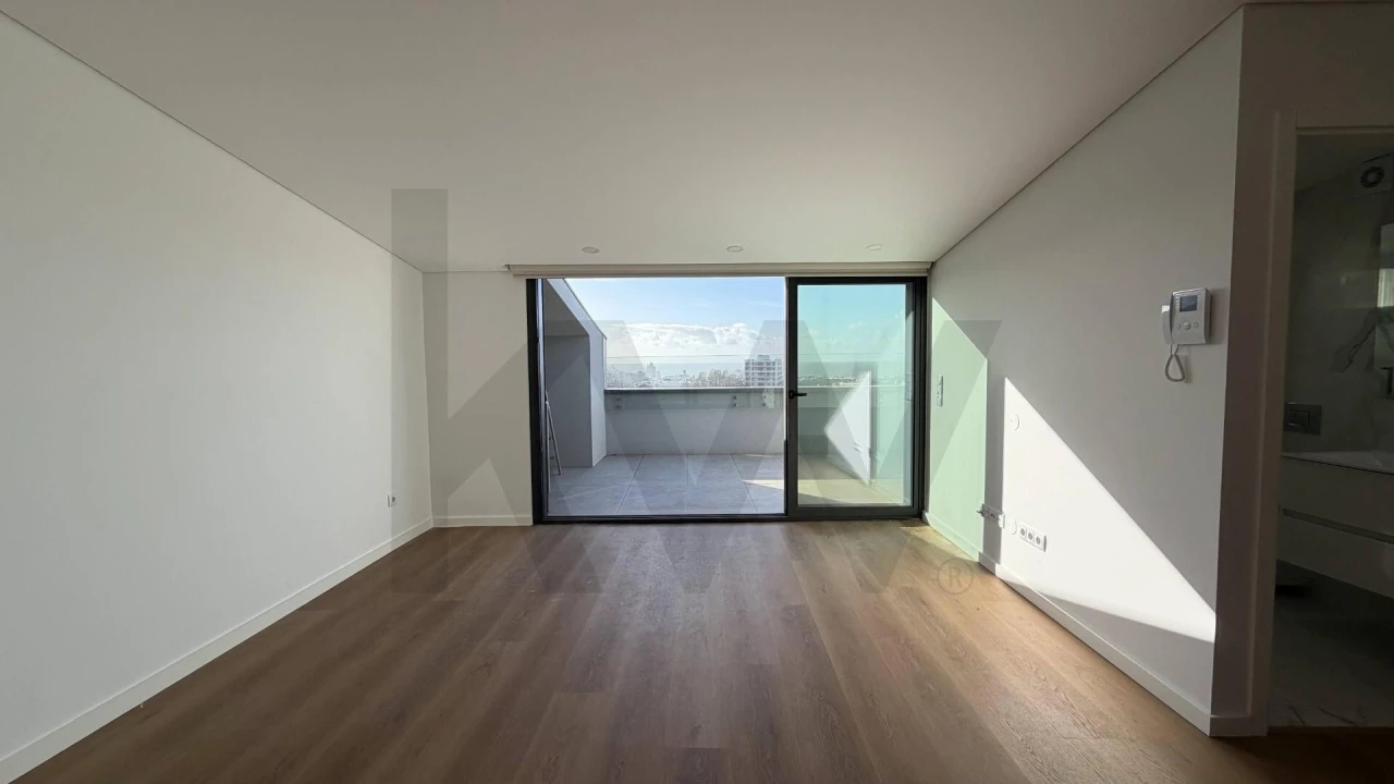 Apartamento T1 para Venda em Anta e Guetim Foto 7