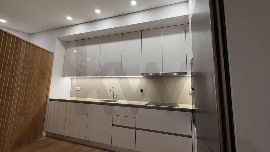 Apartamento T1 para Venda em Anta e Guetim Foto 4