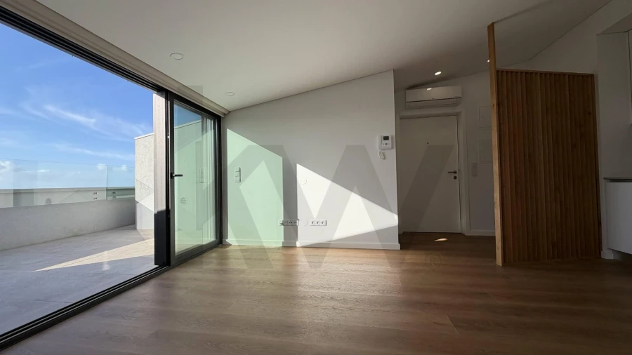 Apartamento T1 para Venda em Anta e Guetim Foto 2