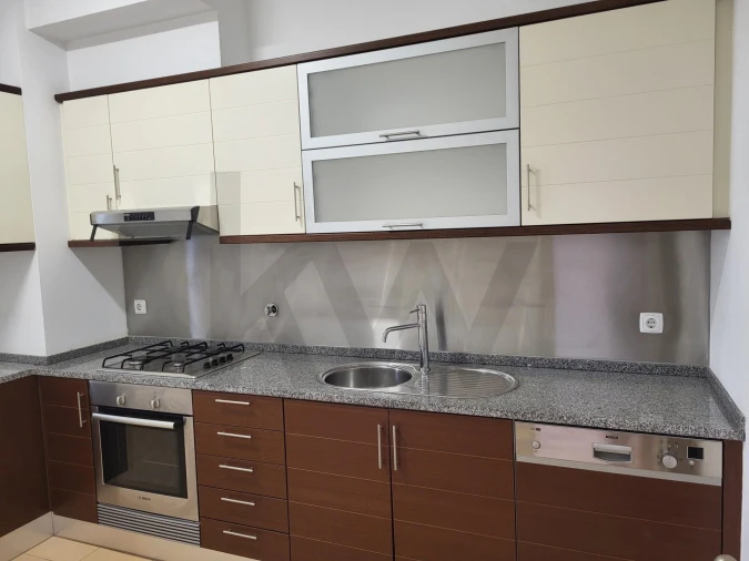 Apartamento T2 para Venda em Arroios Foto 25