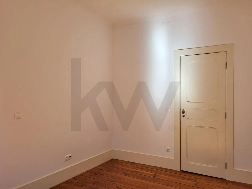 Apartamento T2 para Venda em Arroios Foto 16