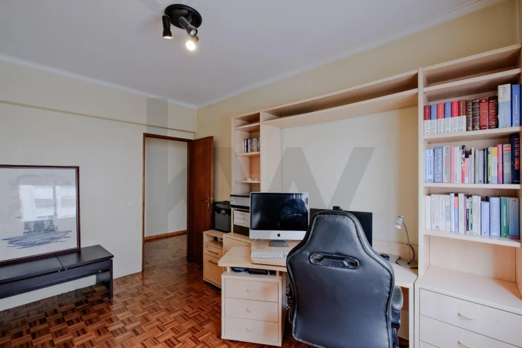 Apartamento T3 para Venda em Benfica Foto 22