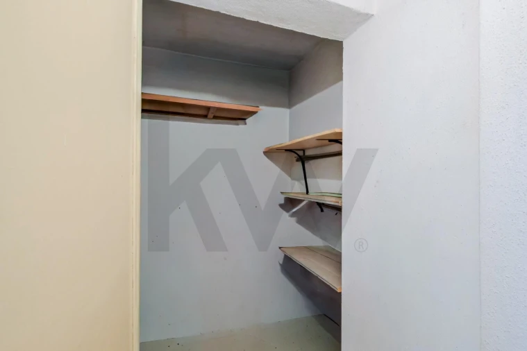 Apartamento T3 para Venda em Benfica Foto 29