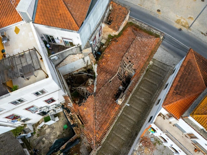 Prédio para Venda em Romeira e Várzea Foto 26