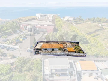 Moradia T3 para Venda em São Martinho
