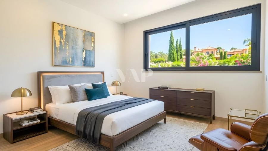 Apartamento T3 para Venda em Quarteira Foto 4