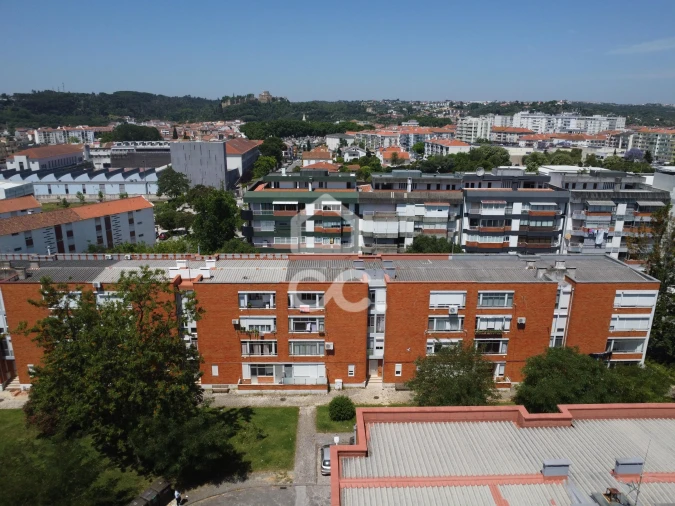 Apartamento T3 para Venda em São Pedro de Tomar Foto 16