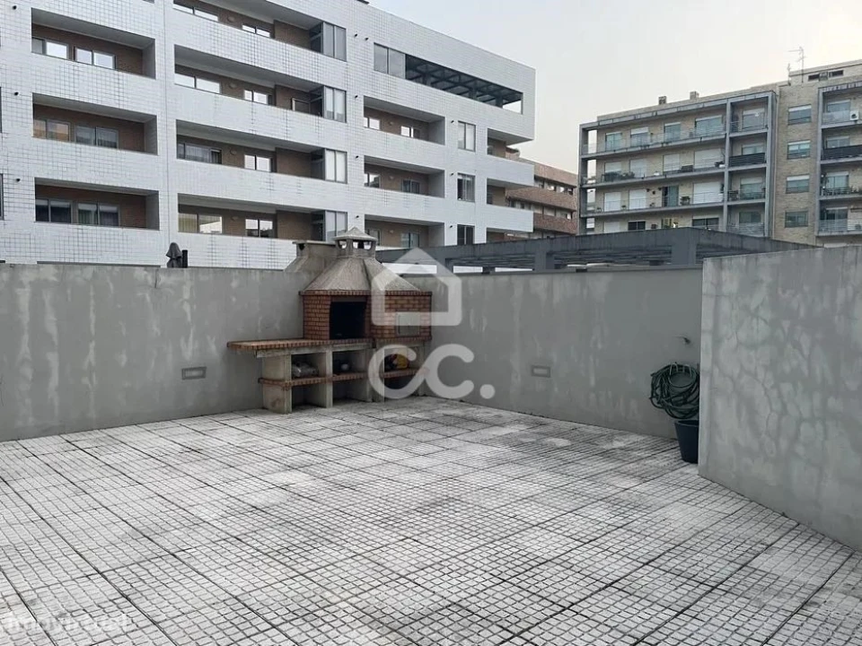 Apartamento T2 para Venda em Ermesinde Foto 7
