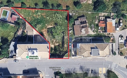 Terreno para Venda em Estômbar e Parchal