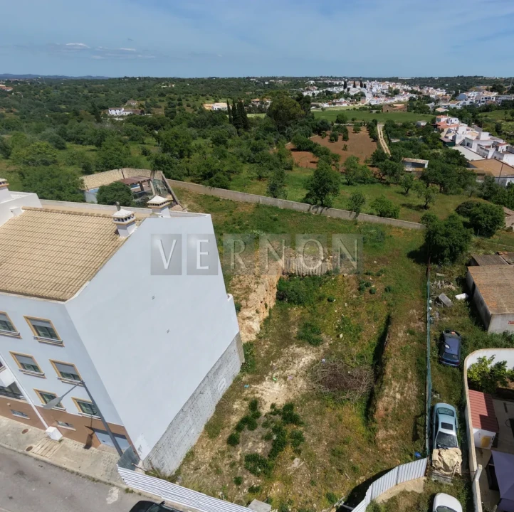 Terreno para Venda em Estômbar e Parchal Foto 3