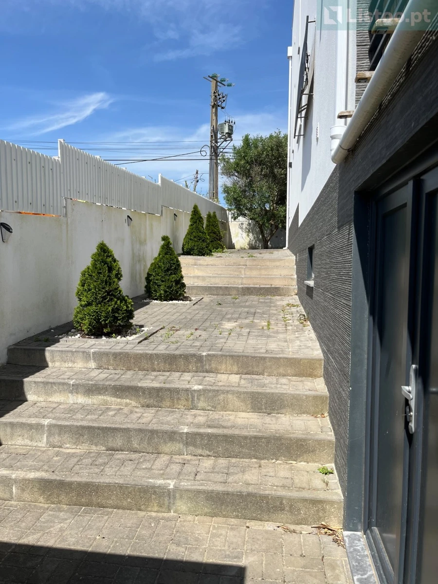 Moradia T4 para Venda em Mafra Foto 40