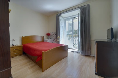 Apartamento T4 para Venda em Misericórdia