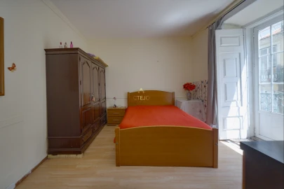 Apartamento T4 para Venda em Misericórdia