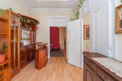 Apartamento T4 para Venda em Misericórdia