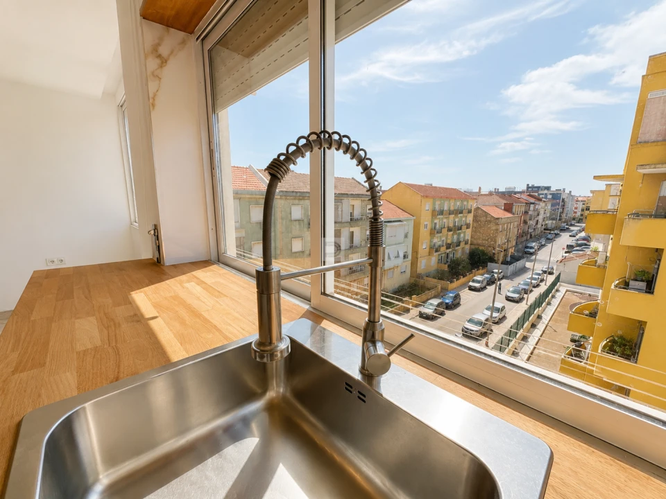 Apartamento T2 para Venda em Alto do Seixalinho, Santo André e Verderena Foto 5