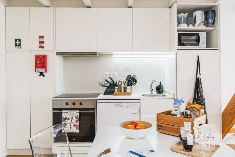 Apartamento T2 para Venda em Cedofeita, Santo Ildefonso, Sé, Miragaia, São Nicolau e Vitória Foto 3