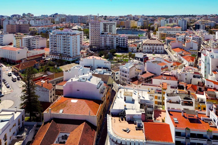 Apartamento T2 para Venda em Portimão Foto 53