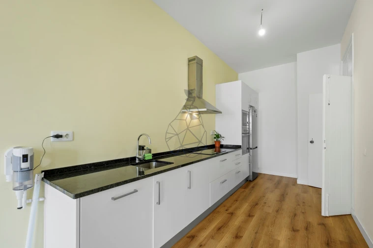 Apartamento T2 para Venda em Portimão Foto 25