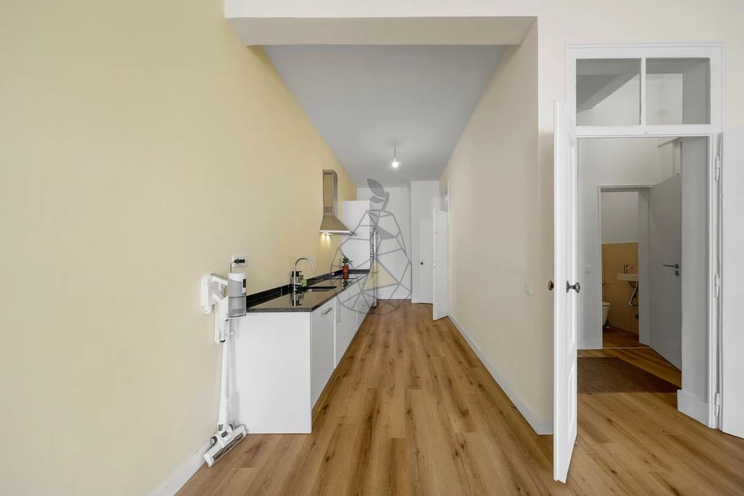 Apartamento T2 para Venda em Portimão Foto 24