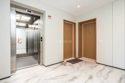 Apartamento T2 para Venda em Quelfes