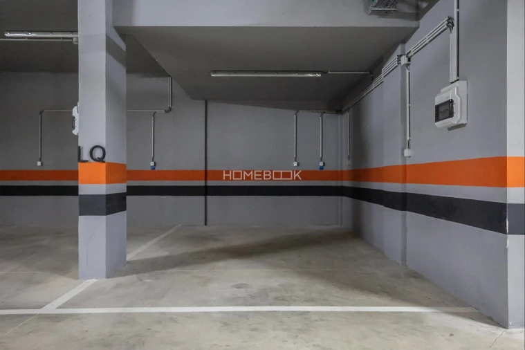 Apartamento T2 para Venda em Quelfes Foto 37