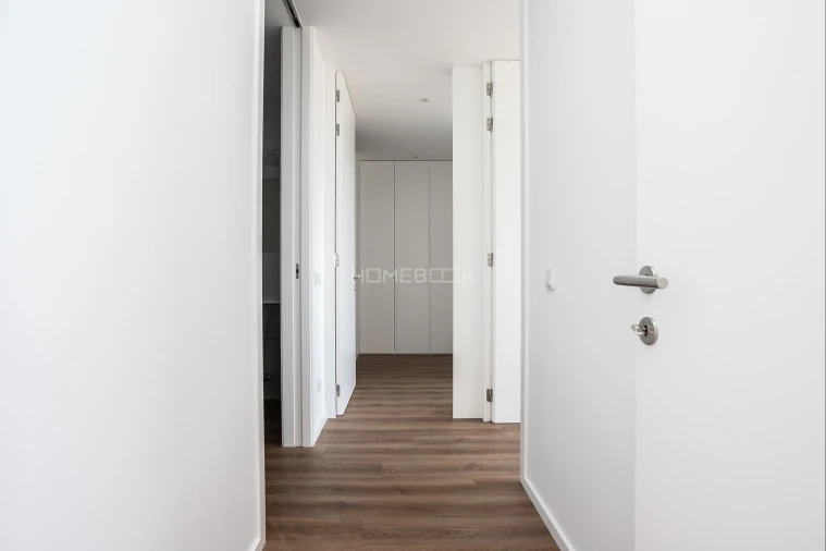 Apartamento T2 para Venda em Quelfes Foto 28