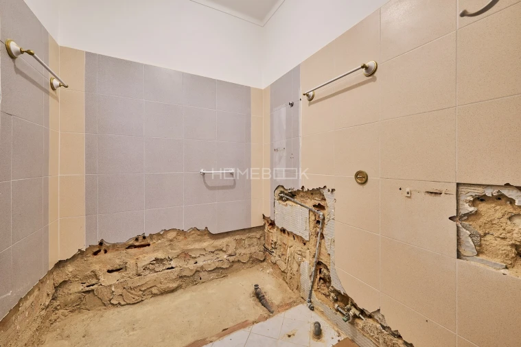 Apartamento T4 para Venda em Costa da Caparica Foto 24