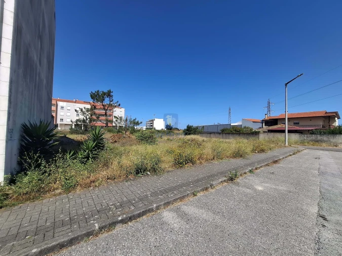 Terreno para Venda em Marinha Grande Foto 5
