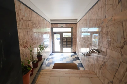 Apartamento T5 para Arrendamento em Belém