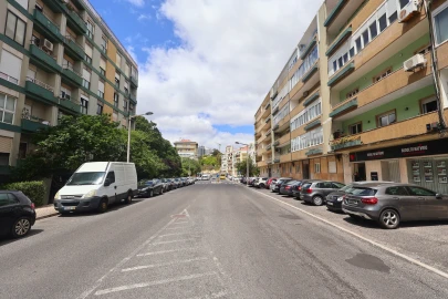 Apartamento T5 para Arrendamento em Belém