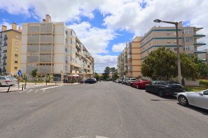 Apartamento T5 para Arrendamento em Belém