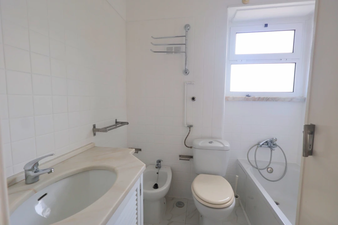 Apartamento T5 para Arrendamento em Belém Foto 17
