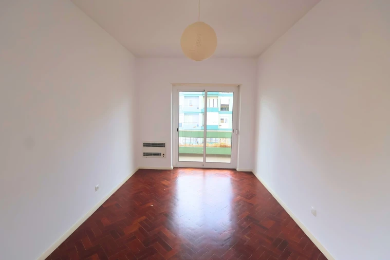 Apartamento T5 para Arrendamento em Belém Foto 9