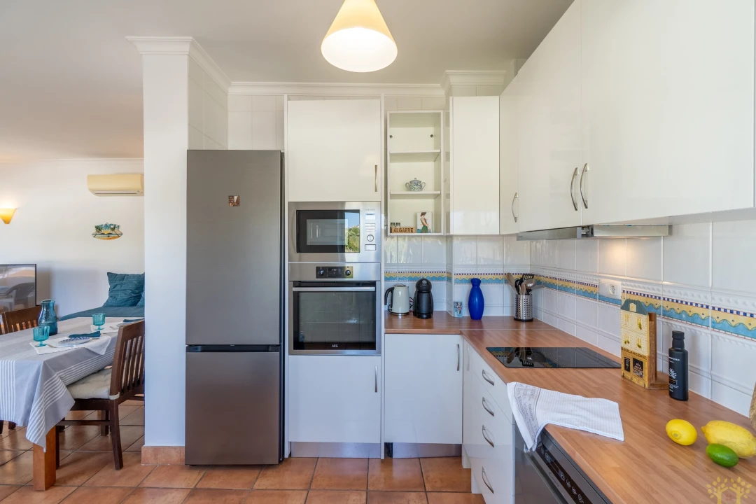 Apartamento T1 para Venda em Lagos (São Sebastião e Santa Maria) Foto 12
