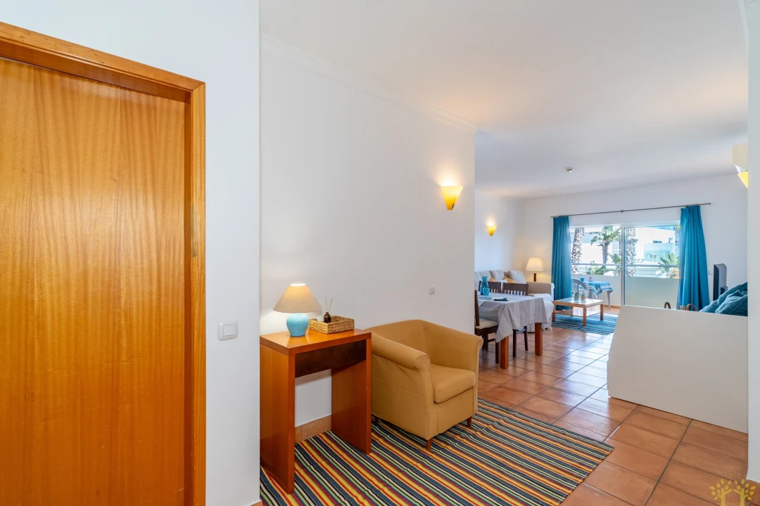 Apartamento T1 para Venda em Lagos (São Sebastião e Santa Maria) Foto 5