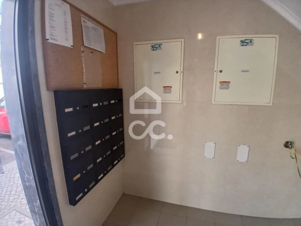 Apartamento T2 para Arrendamento em Gambia-Pontes-Alto da Guerra Foto 20